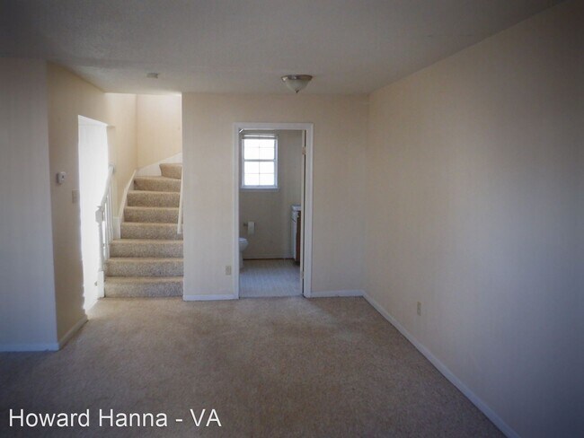 Foto del edificio - 2 br, 1.5 bath House - 5325 Grand Lake Cres