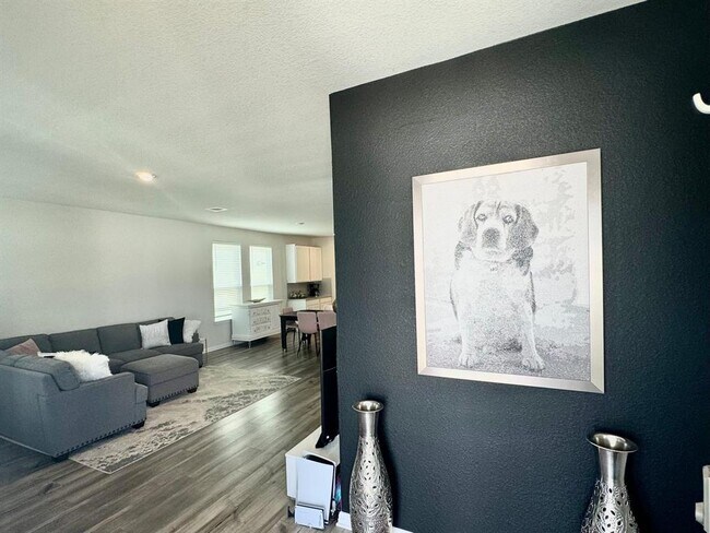 Building Photo - 330 Delaware Mountains Ter