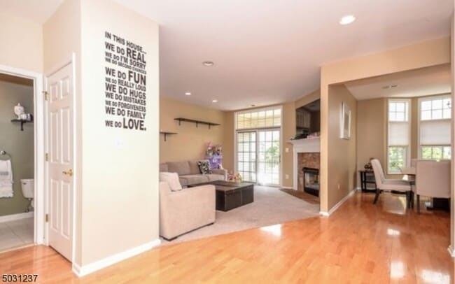 Building Photo - 414 Turlington Ct