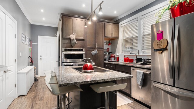Foto del edificio - 3406 W Dickens Ave