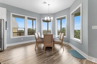 Building Photo - 4111 Isla Del Sol Dr