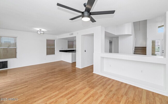 Foto del edificio - 4630 E Campo Bello Dr