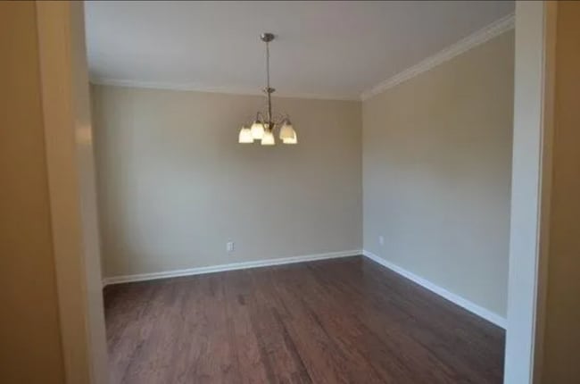 Foto del edificio - 2505 Magnolia Tree Ln