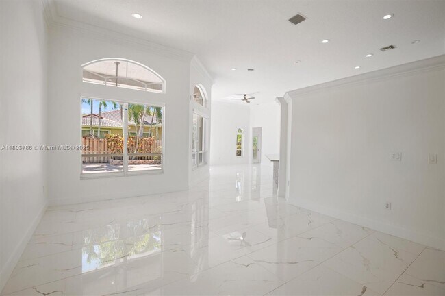 Foto del edificio - 13742 NW 16th St