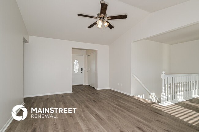 Foto del edificio - 87 Four Winds Dr