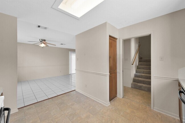 Foto del edificio - 1603 Hazelwood St