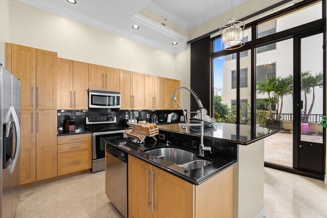 Foto del edificio - 701 S Olive Ave