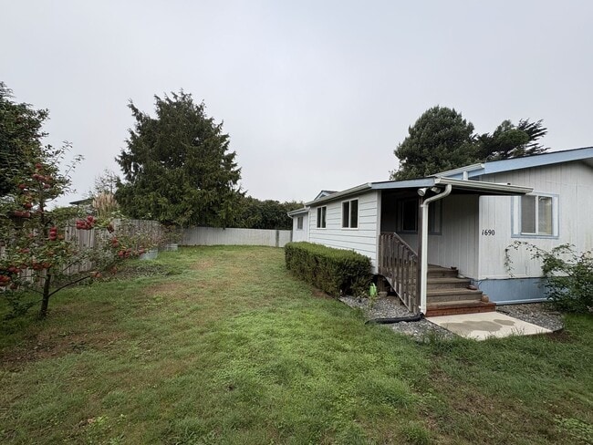Foto del edificio - Remodeled Three Bed Two Bath