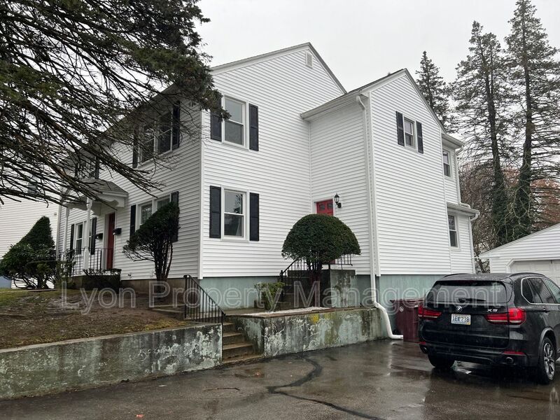 Primary Photo - 27 Ella Ave