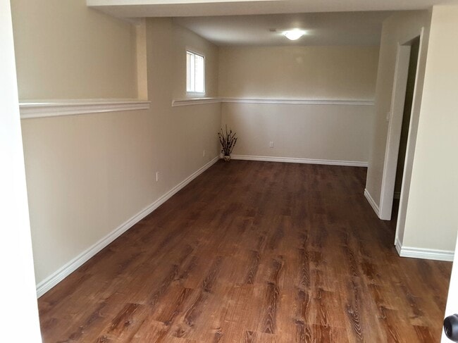Building Photo - 844 Lavis Crt