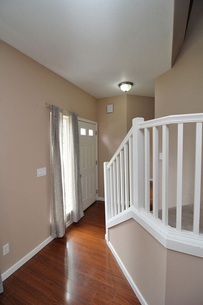 Foto del edificio - 16255 SE Blooming Ln