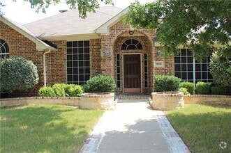 Building Photo - 9016 Roundbluff Rd