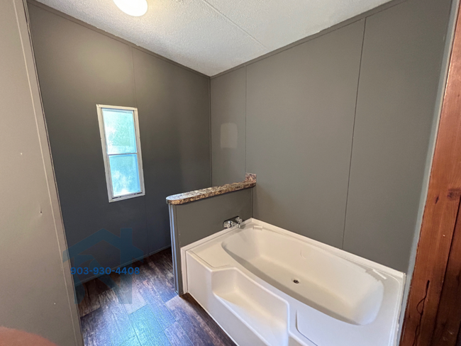 Building Photo - 72 Co Rd 4448