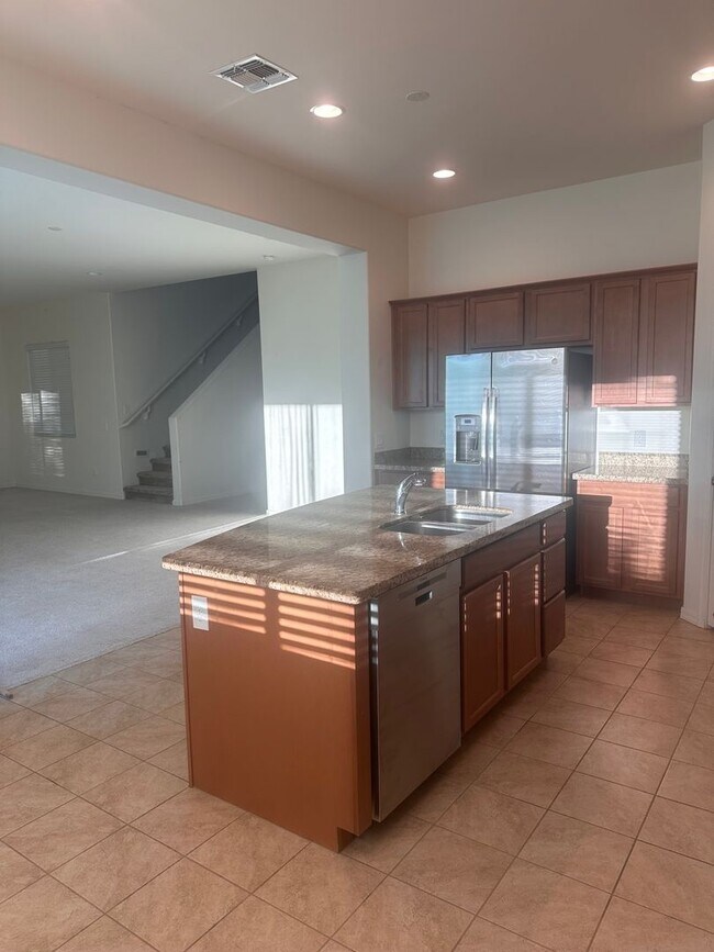 Foto del edificio - Beautiful Property in Oro Valley - 4 Bedroom 2.5 Bath