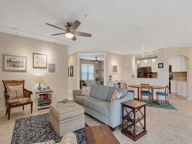 Sala de estar - 5020 Fairways Cir