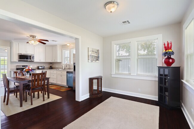 An open floorplan makes this home feel spacious. - 12811 River Rd