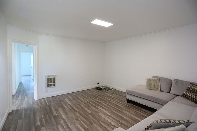 Photo - 1871 46th Ave Apartment