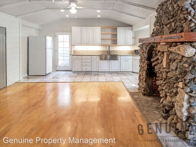 Foto del edificio - 2 br, 2 bath House - 14832 Kitterman Drive