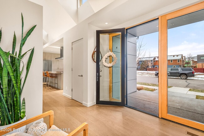 Foto del edificio - 113 Valley Ct