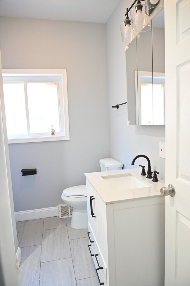 Bathroom - 5548 Cedar Ave