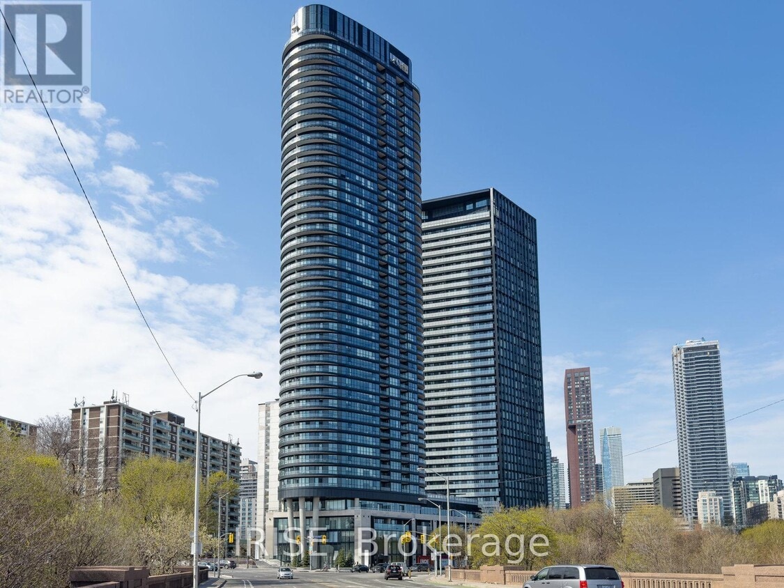 Primary Photo - 575-1575 Bloor St E