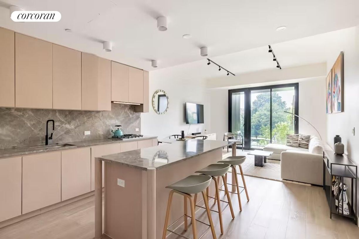 Foto principal - 510 Driggs Ave