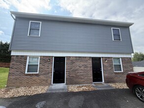 Building Photo - 4908 Charwood Trail NW