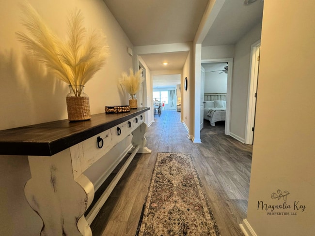 Photo - 514 Strawberry Fld Wy House