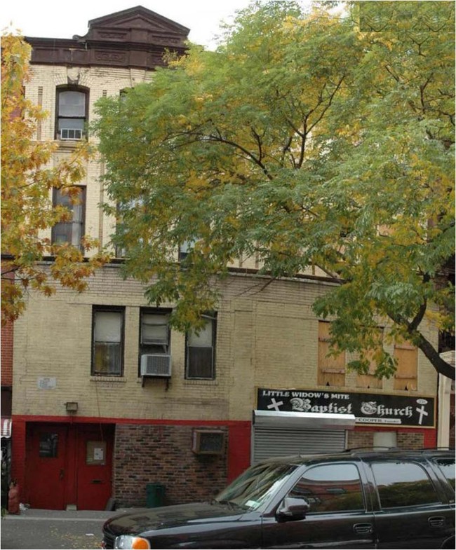 Foto del edificio - 258 W 135th St