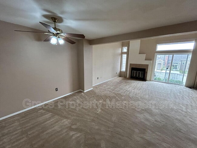 Building Photo - 9024 Bear Mountain Dr
