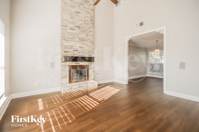 Foto del edificio - 547 Shealy St