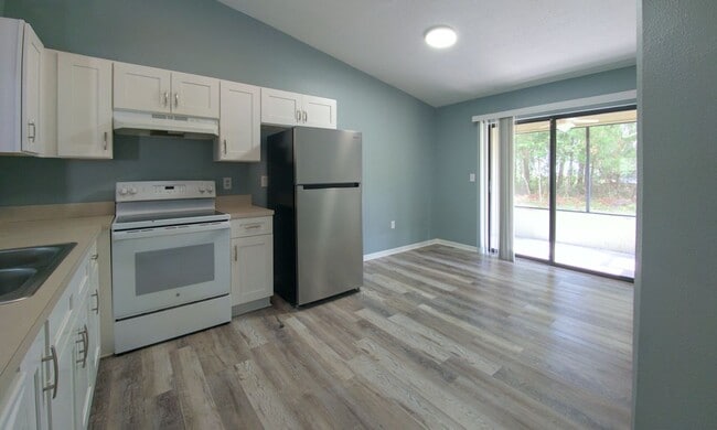 Building Photo - 7447 Mead Dr
