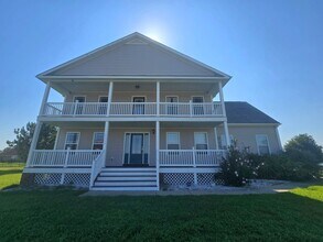 Building Photo - 2100 Aylett Dr