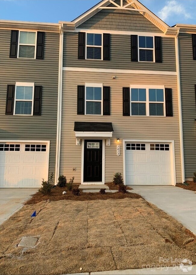 Building Photo - 7013 Brightwork Ln