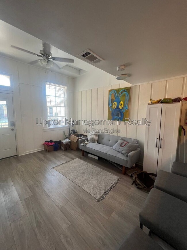 Photo - 7714 Oak Street Apartment