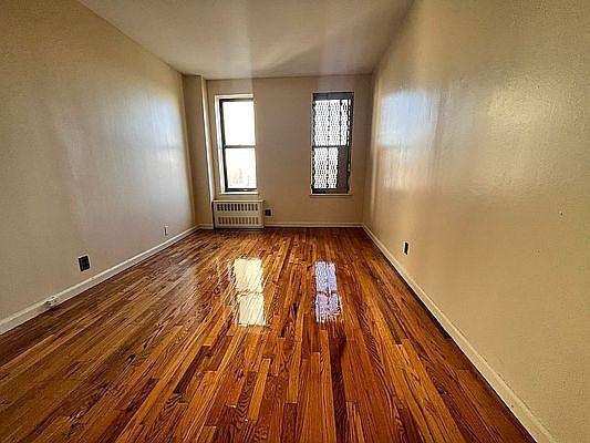 Building Photo - 1 bedroom in BRONX NY 10456