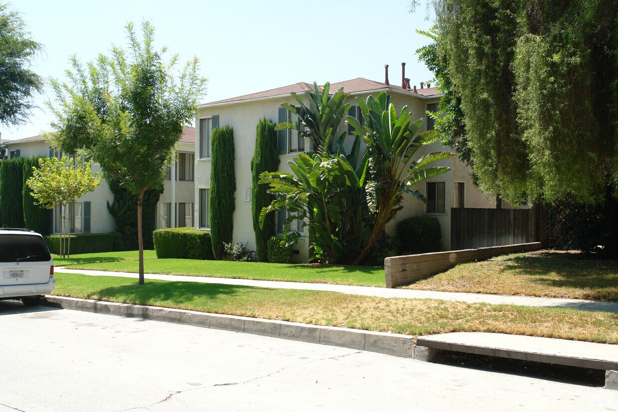 Building Photo - 325-331 Birmingham Rd