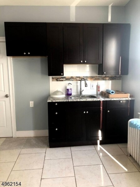 Foto principal - 605 Court St