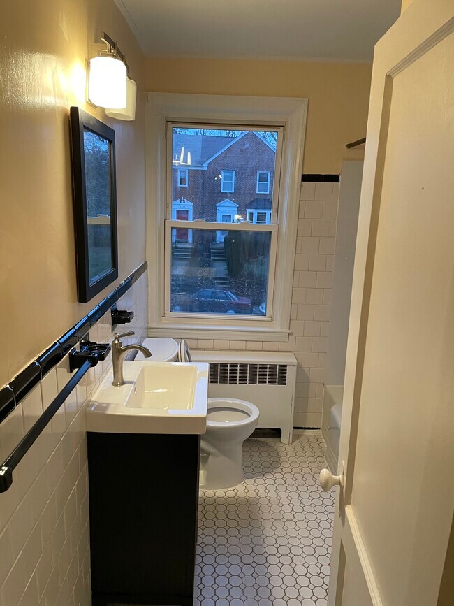 Bath - 6133 Parkway Dr
