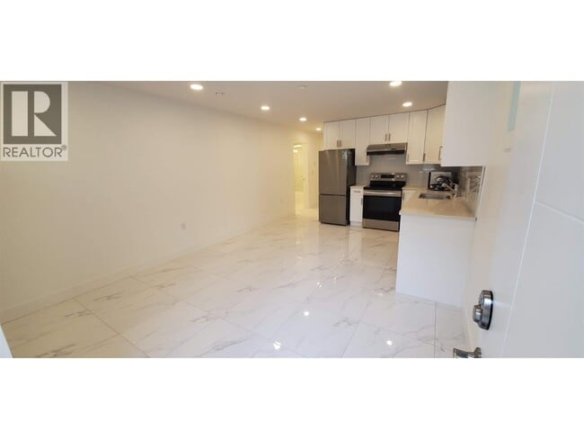 Building Photo - 1XX W 43rd Ave