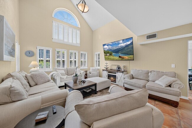 Foto del edificio - 110 Ocean Hollow Ln