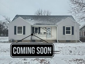 Building Photo - 1311 6th St SE