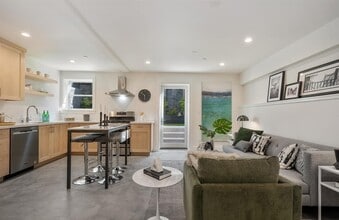 Building Photo - 2983 21st St