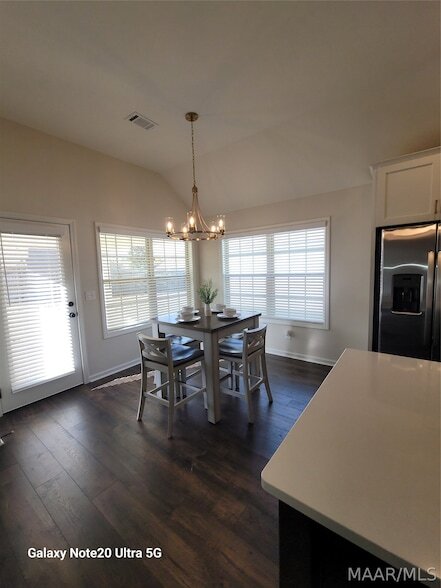 Foto del edificio - 229 Lismore Pl