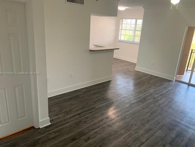 Foto del edificio - 11650 SW 2nd St