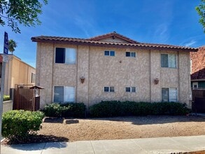 Building Photo - 4036 1/2 Louisiana St Building Photo - 4036 1/2 Louisiana St