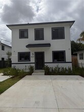 Building Photo - 8034 NW 14th Pl