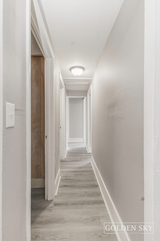 Foto del edificio - 611 West Jackson Street #3