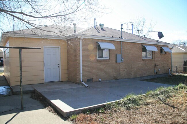 Building Photo - Cozy Ranch in Thornton
