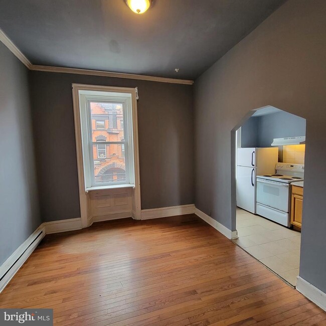 Building Photo - 1517 N 17th St